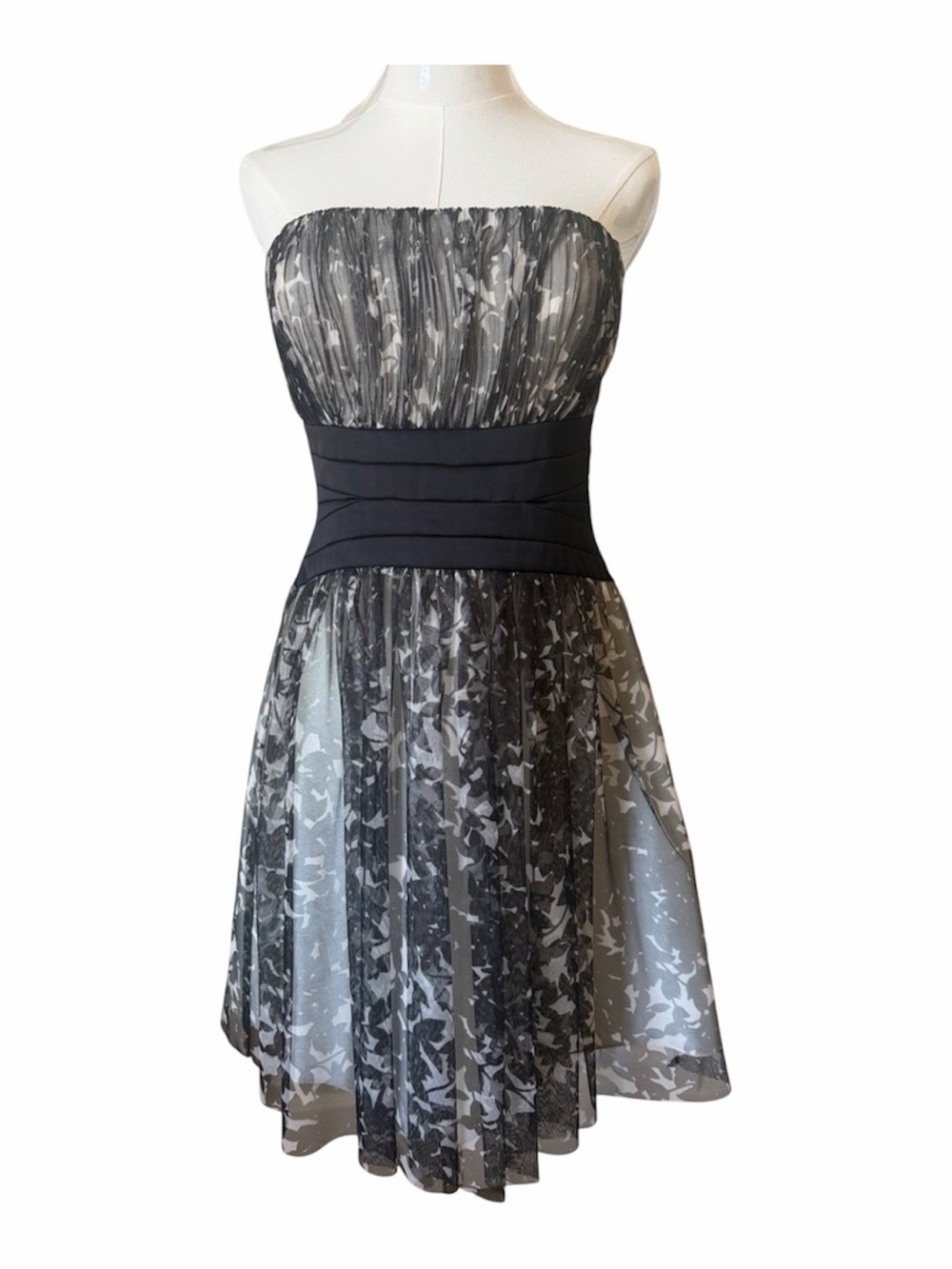 Max & Cleo Black Strapless Prom/Cocktail Dress Size 4